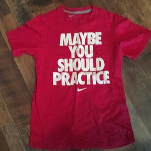 Boys Nike T shirt. Youth M